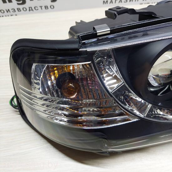 Передние фары DAYLIGHT BLACK для Audi 80 B4
