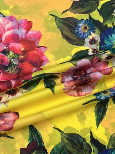 Курточно-плащевая ткань п/э Dolce&Gabbana желтая с цветочным принтом