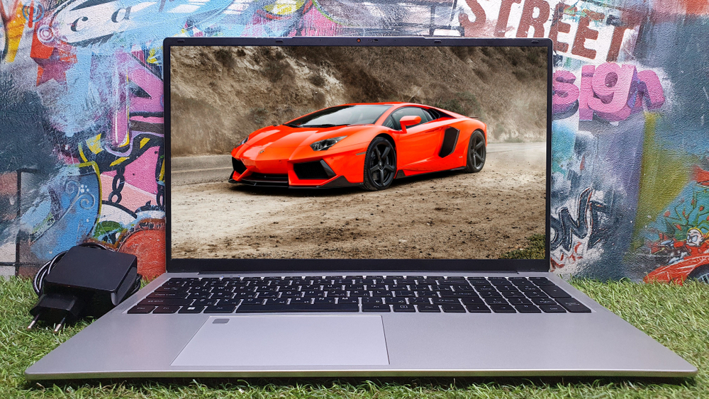 Ноутбук NONAME Celeron/20Gb