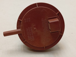 FL105S кт50 Датчик уровня воды для стиральной машины Ardo 520009904 б/у