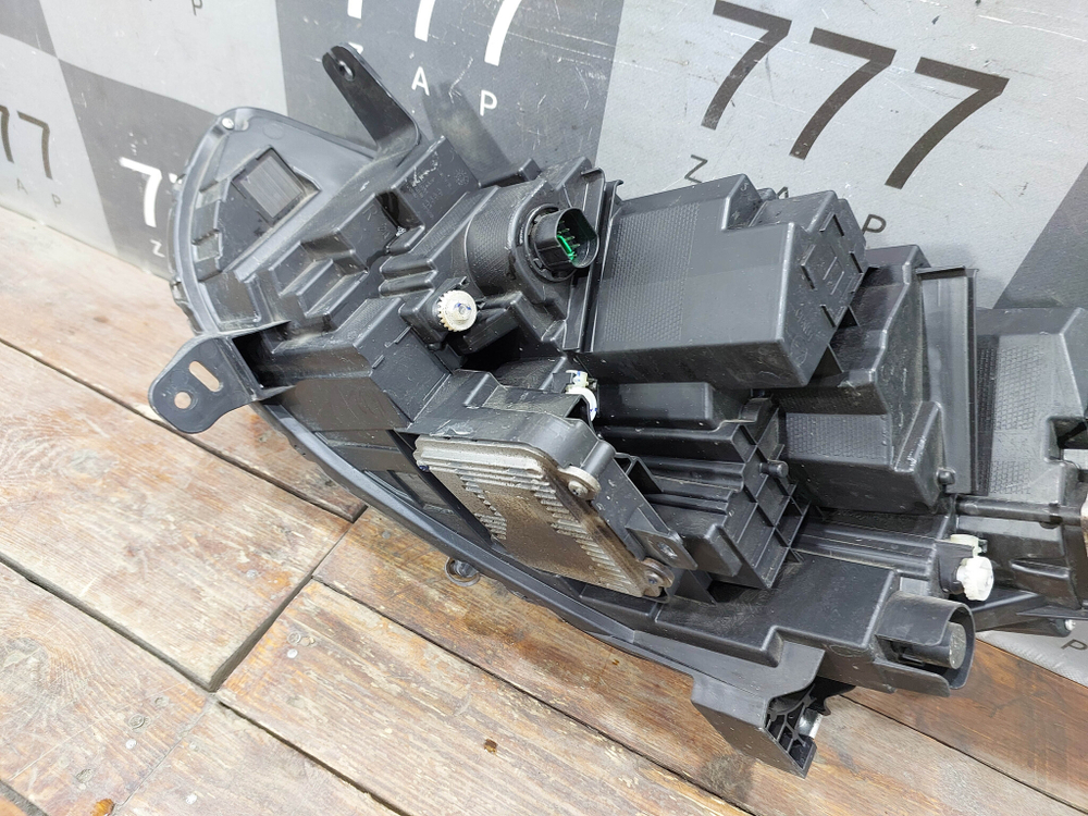 Фара правая LED Haval Jolion 21-нв Б/У Оригинал 4121105XST01A