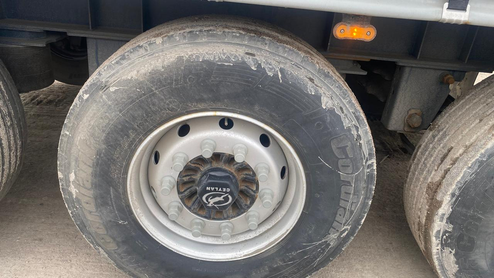 ВКР VKR* Полуприцеп шторный VKRP429D