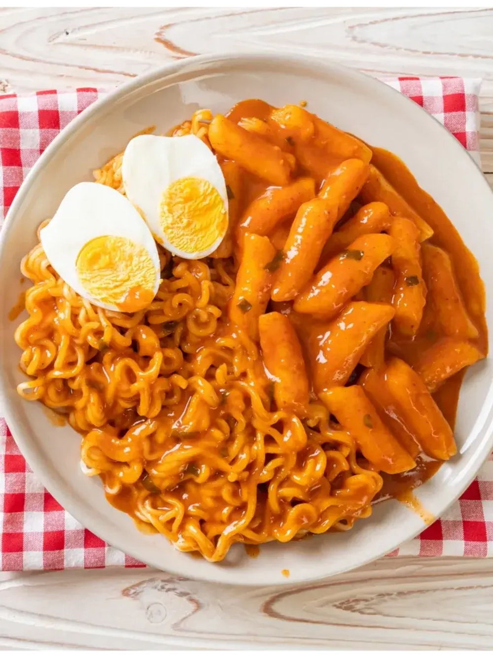 Рисовые клецки с лапшой Рапокки в сырном соусе 145г