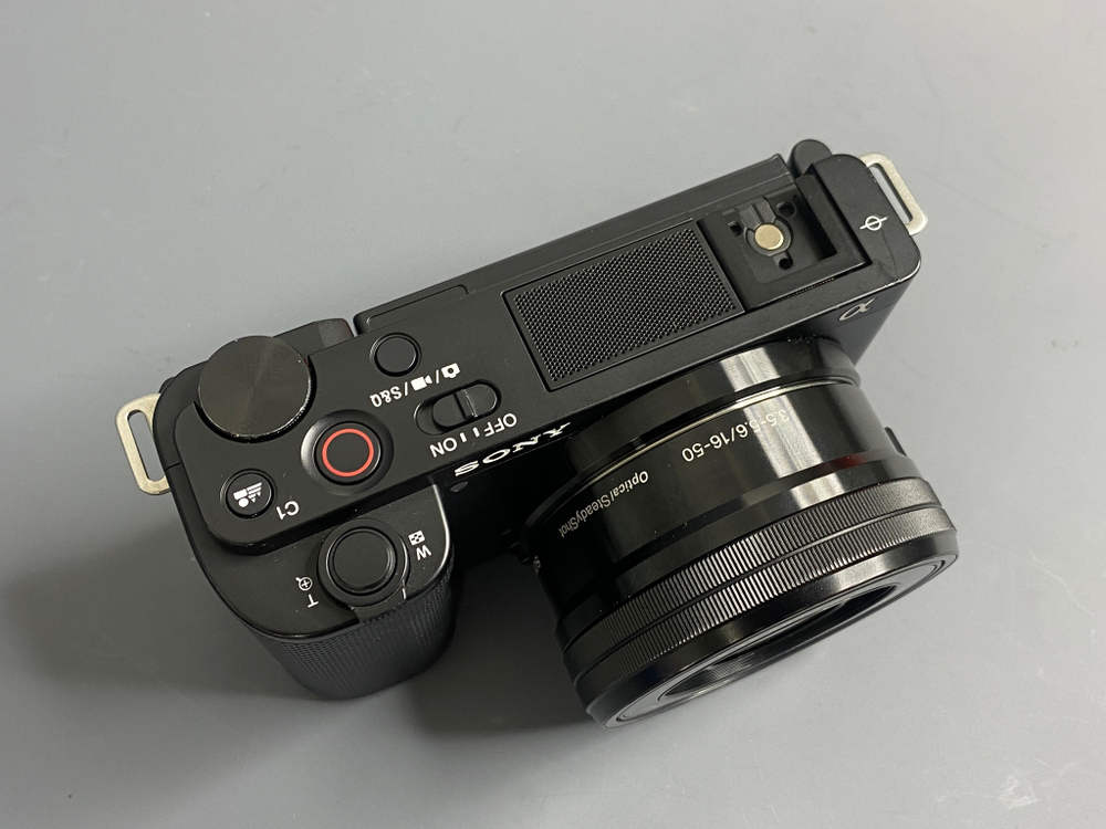 Sony ZV-E10 Kit 16-50mm