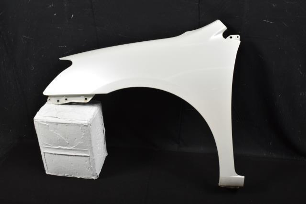 крыло переднее левое Toyota Premio NZT260 ZRT265