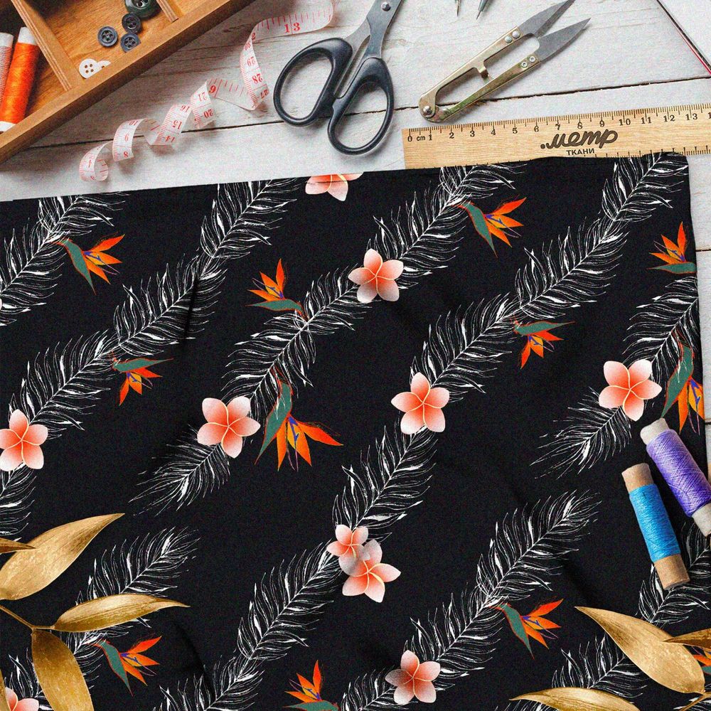 Ткань флис белые водоросли с цветком и кленовым листом