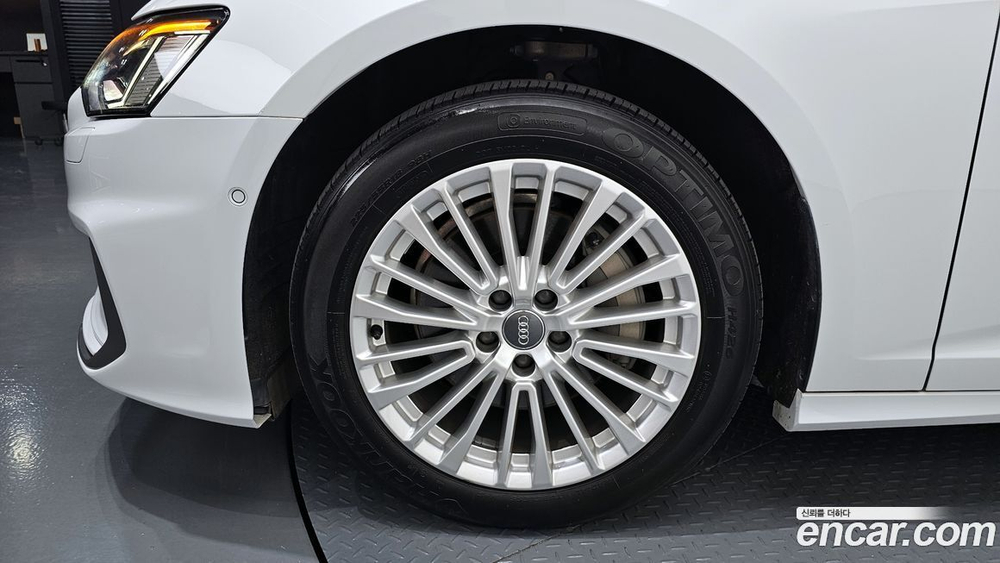 Audi A6 (C8) 45 TFSI Quattro Premium (12.2019)