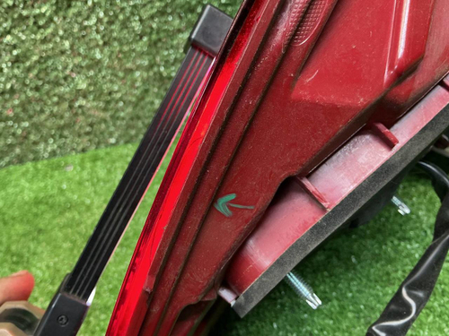 Фонарь левый внешний Hongqi HS5 (2019-н.в.)