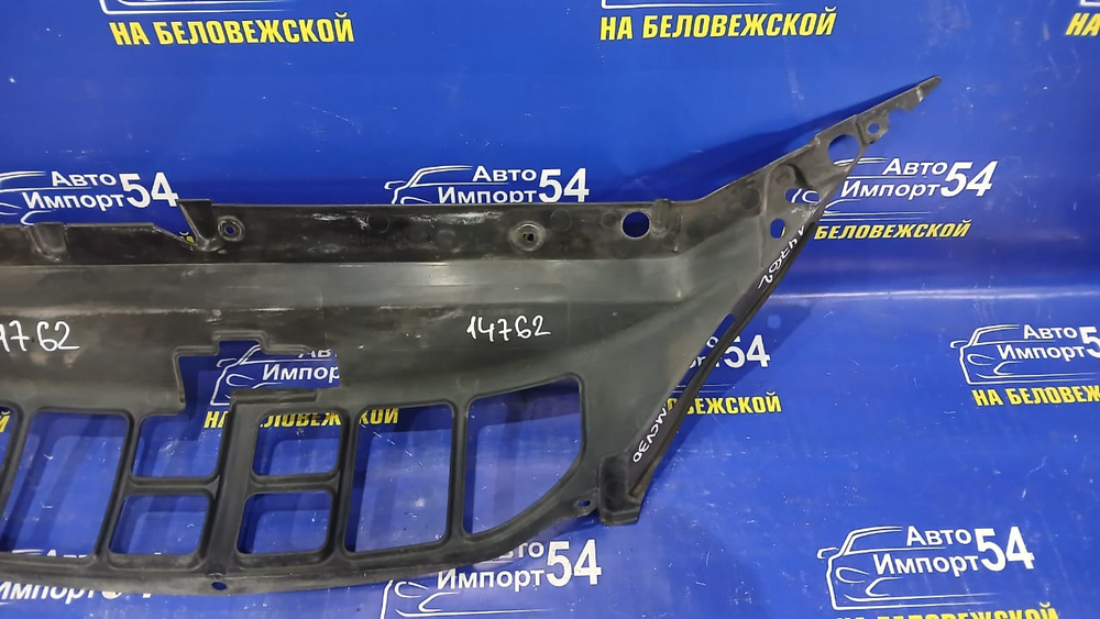 Накладка на рамку радиатора TOYOTA WINDOM 2001-2006