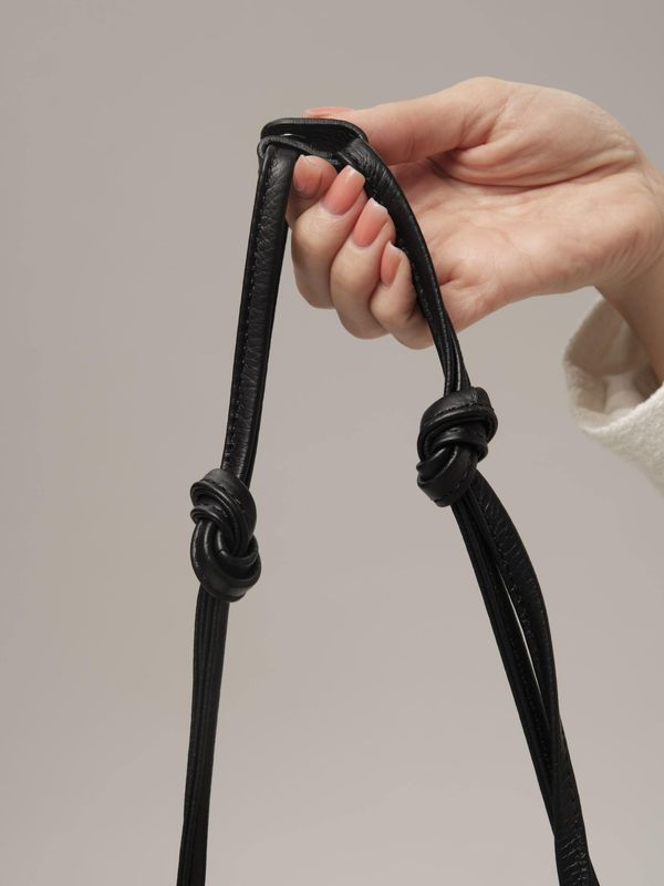 Замшевая сумка Margo DBR 31201 черный