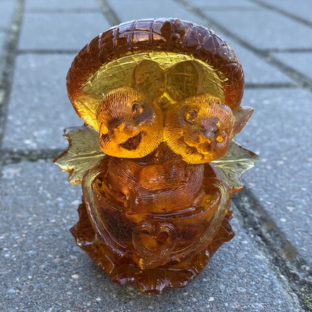 Мышки в жёлуде