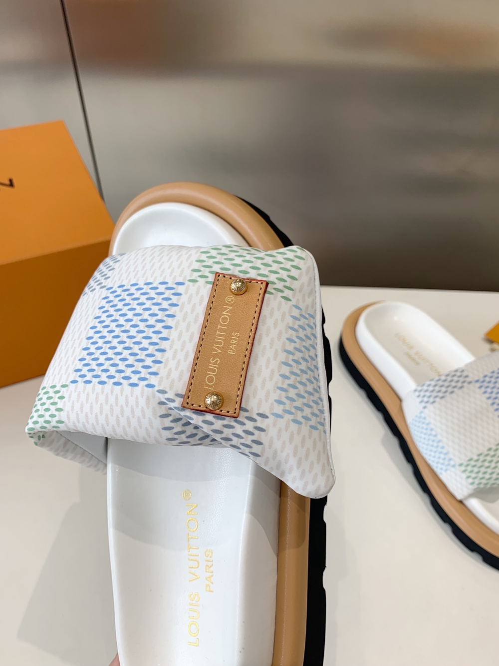Louis Vuitton Pool Pillow Flat Comfort Mule