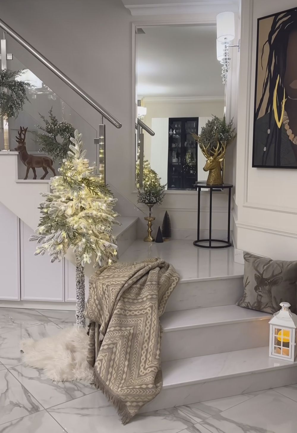 Заснеженная ель на ножке «Тароко» (Литая хвоя) 180 см / 1,8 м