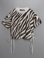 Костюм в садик, футболка и юбка