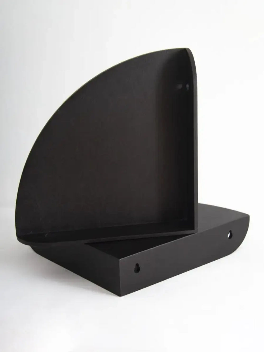 Комплект угловых полок. 2 штуки 25*25 см