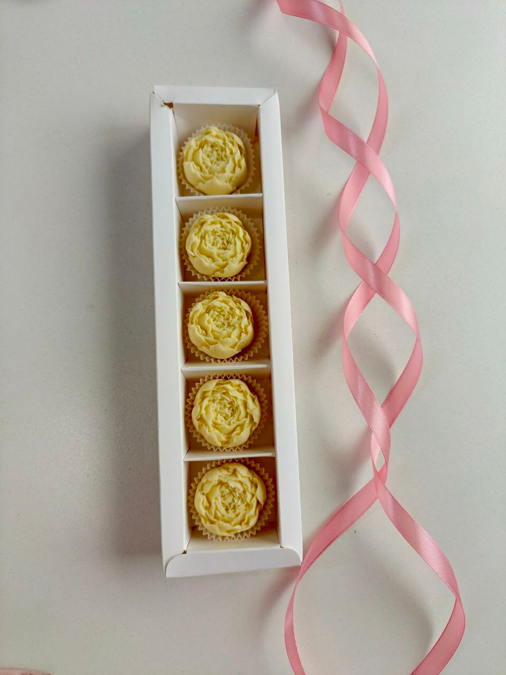 Шоколадные пионы.