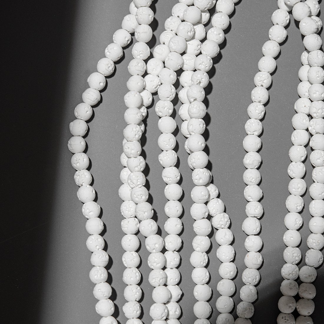 Лава вулканическая белая (имитация), 4,9мм, шар