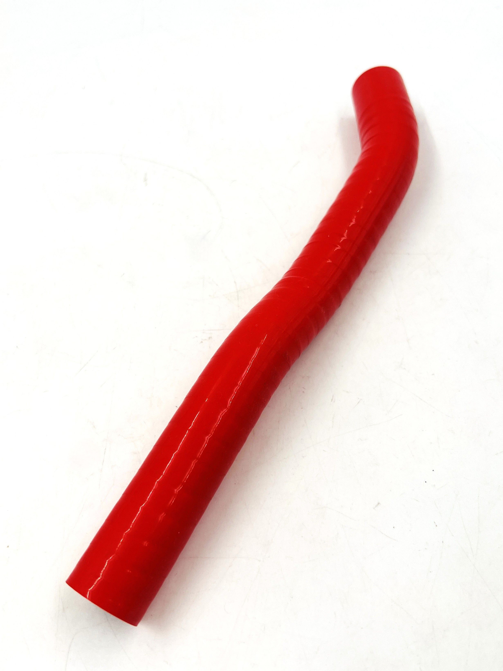 Патрубки отопителя Нива 2123 силикон красный 2 шт