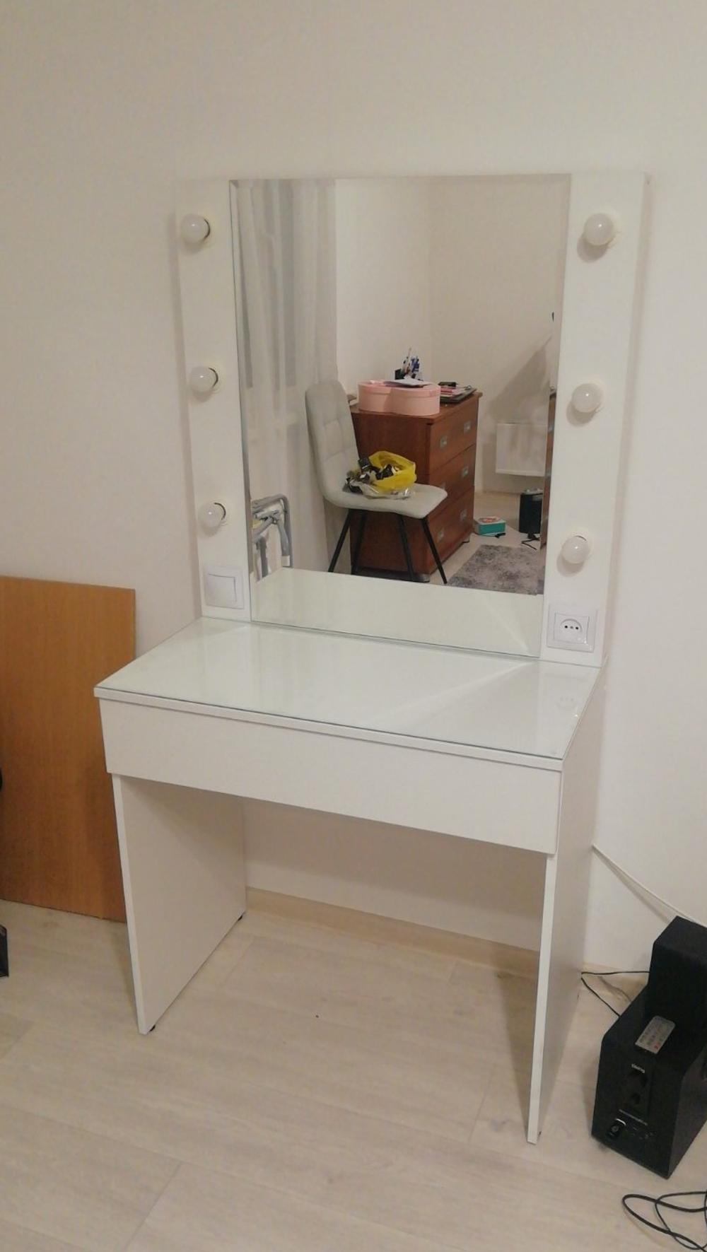 Стол туалетный СТ-03 Мемори белый