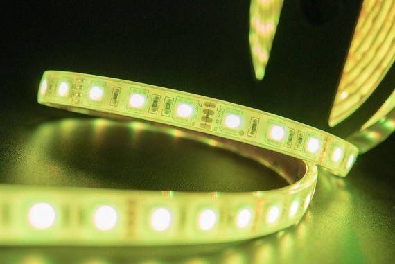 Светодиодная влагозащищенная лента SWG 14,4W/m 60LED/m 5050SMD разноцветный 5M 001845