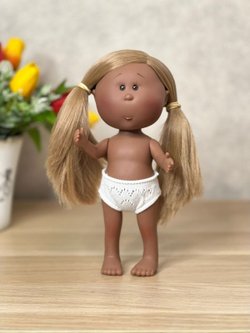 Кукла Nines виниловая 23см Little Mia без одежды (3199WN3)
