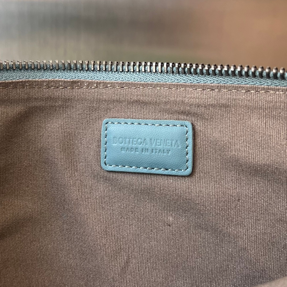 Bottega Veneta Pouch 30 cm