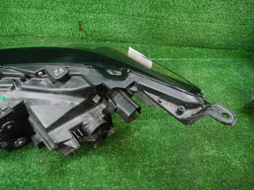 Фара правая Lexus NX 1 (2017-2021) LED