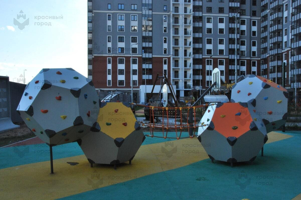 Блок Альпинист 4 с сеткой