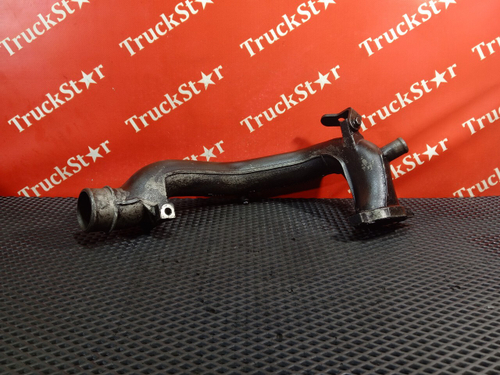 Патрубок системы охлаждения