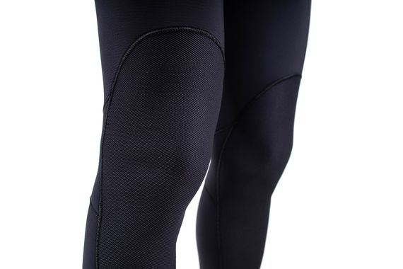 Гидрокостюм AquaTeam Anatomic Jako 9 мм ультраспан/открытая пора черный