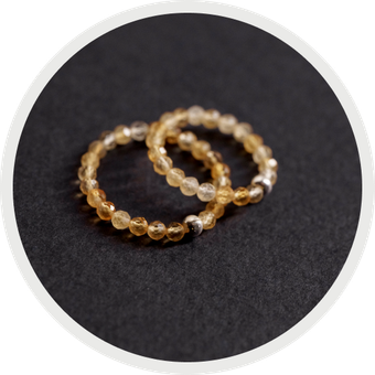 Свечи и декор