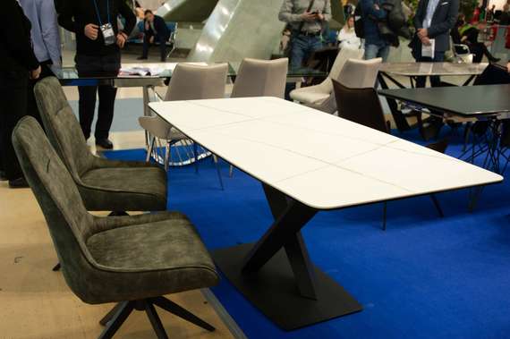 Стул Gem крутящийся темно-зеленый