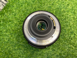 Canon EF-S 18-135mm 3.5-5.6 IS STM