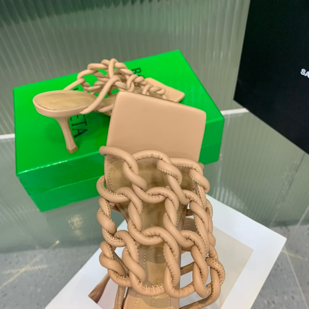 Bottega Veneta Stretch Twist Mule