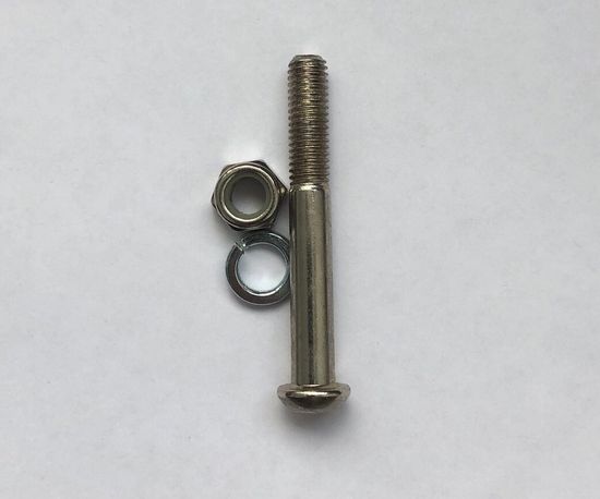Болт с гайками для крепления блока складывания к платформе