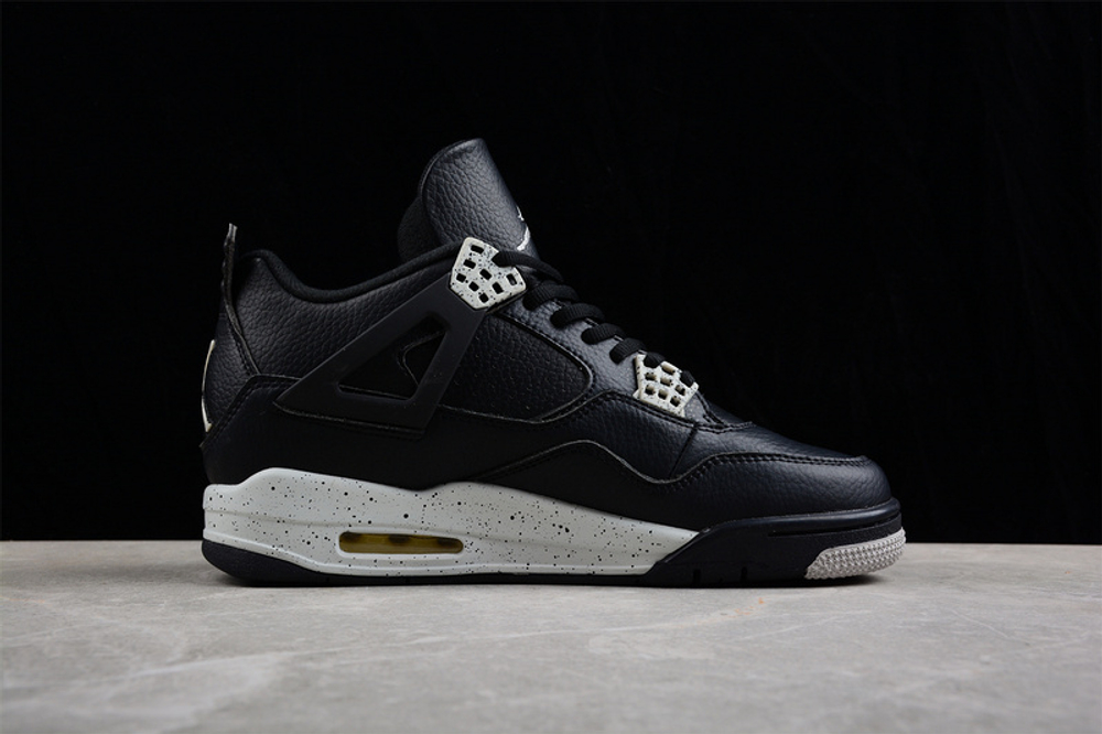 Jordan 4 Retro Oreo