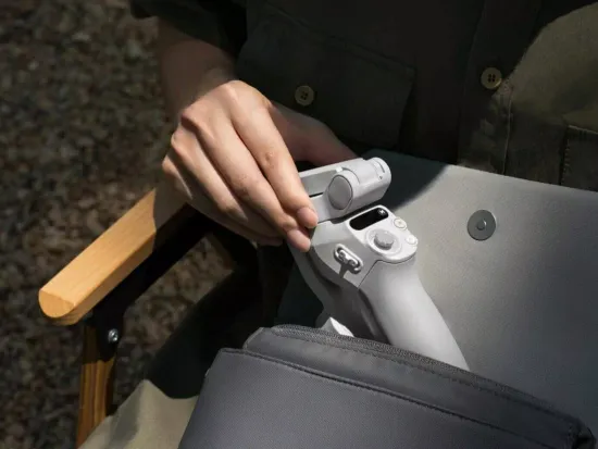 Электронный стабилизатор DJI Osmo Mobile SE