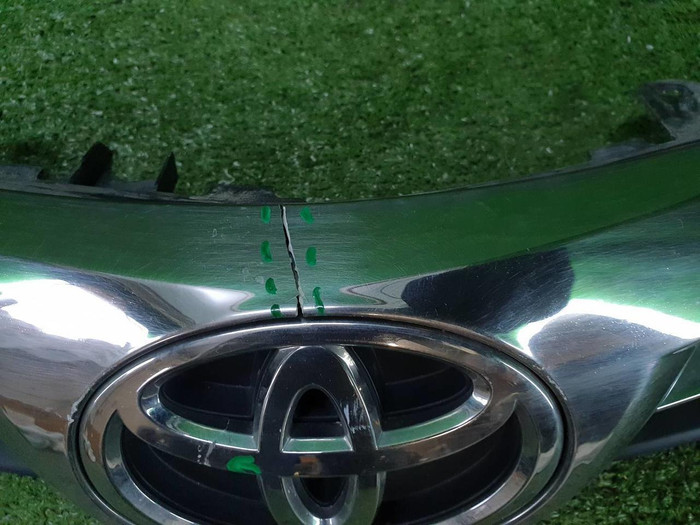 Решетка радиатора Toyota Corolla E160 (2015-2019)