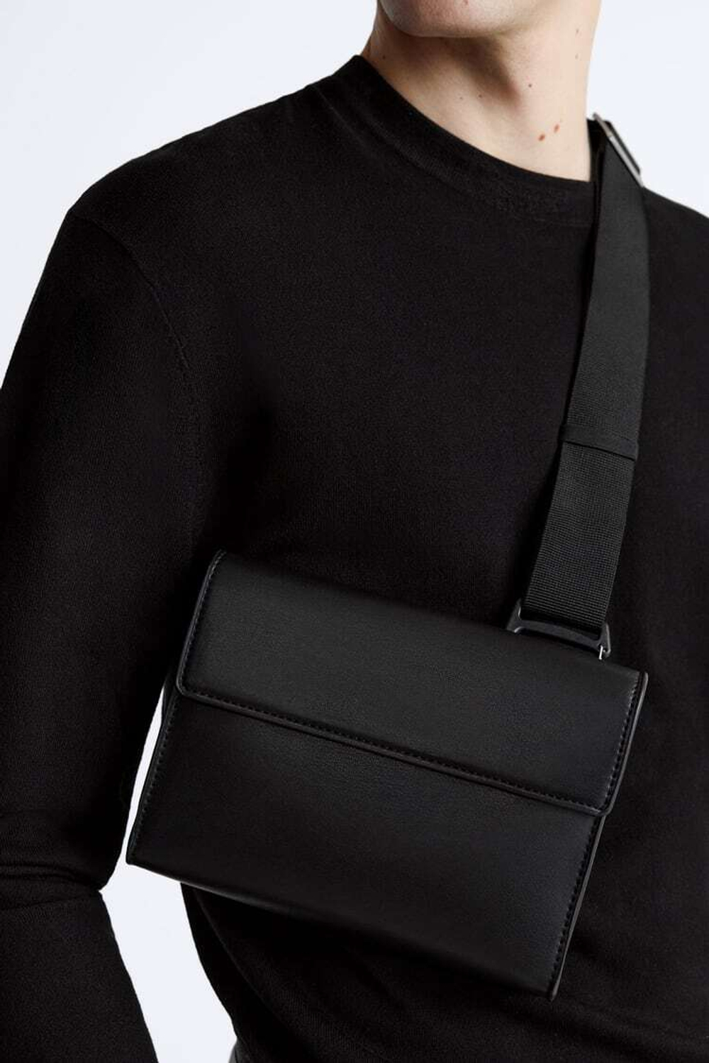 ZARA МИНИ-СУМКА С ПЛЕЧЕВЫМ РЕМНЕМ, ЧЕРНЫЙ