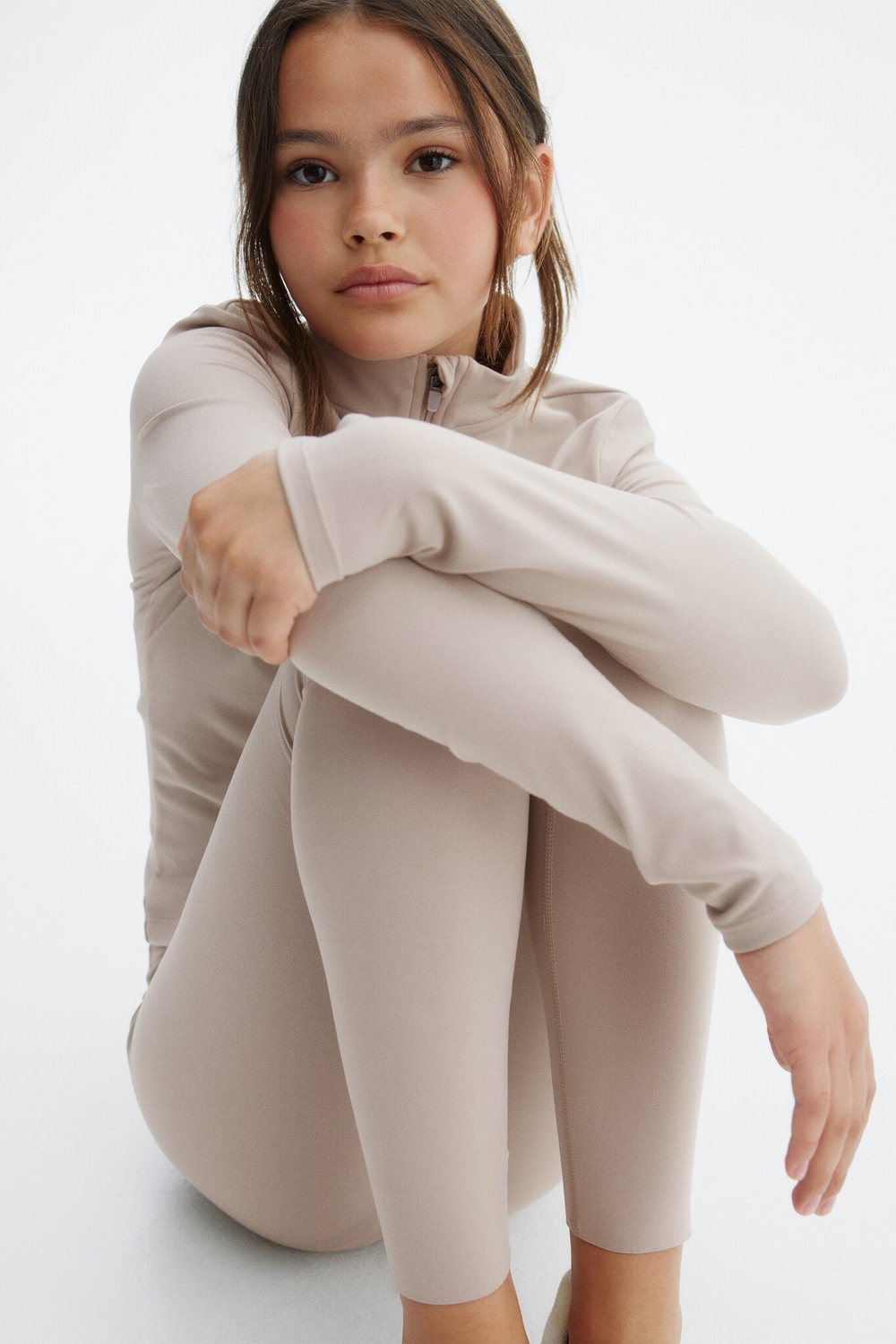 H&M Спортивная куртка SoftMove, серый