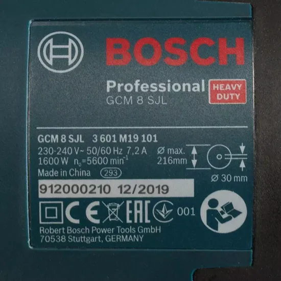 Торцовочная пила с протяжкой BOSCH GCM 8 SJL, 1600 Вт