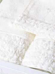 Набор полотенец ROSA РОСА  кремовый 3пр 30х50 50х100 и 70х140 Maison Dor Турция