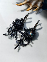 Серьги "Цветы" ручной работы из бисера с камнем камнем агат и кристаллами Swarovski