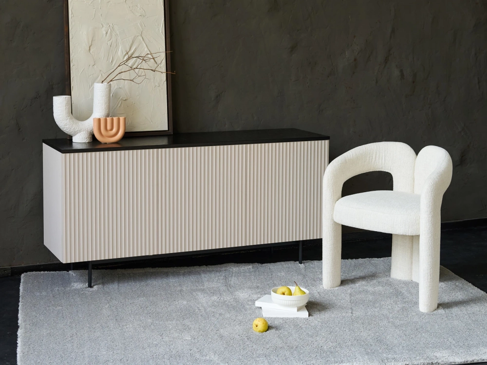 Сервант Mikko 3х-дверный