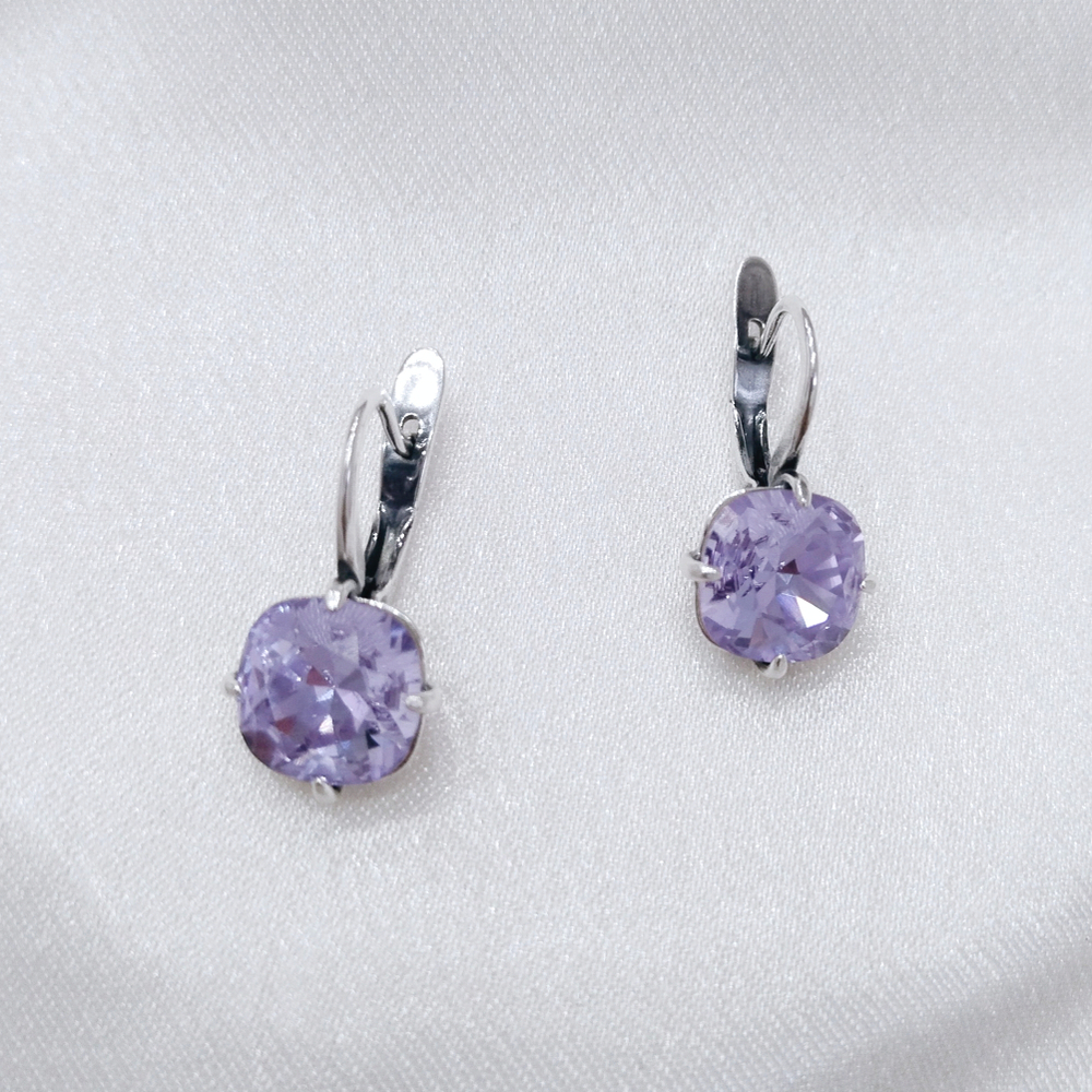 "Флегра" серьги в серебряном покрытии из коллекции "Циркония" от Jenavi  с английским замком