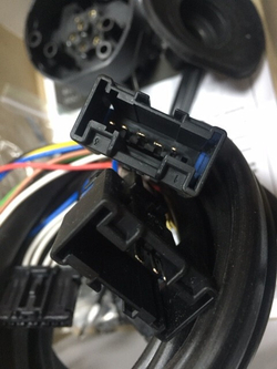Штатная электрика Евротрейлер к фаркопу на Renault Duster 105010 (розетка 7-pin,с 2011 по 2015 г.в.) (розетка 7-pin,с 2011 по 2015 г.в.)