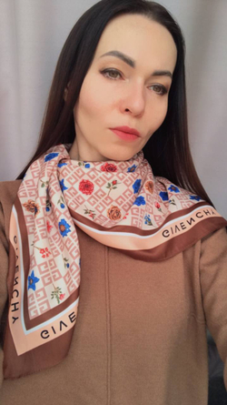 Платок женский Живанши