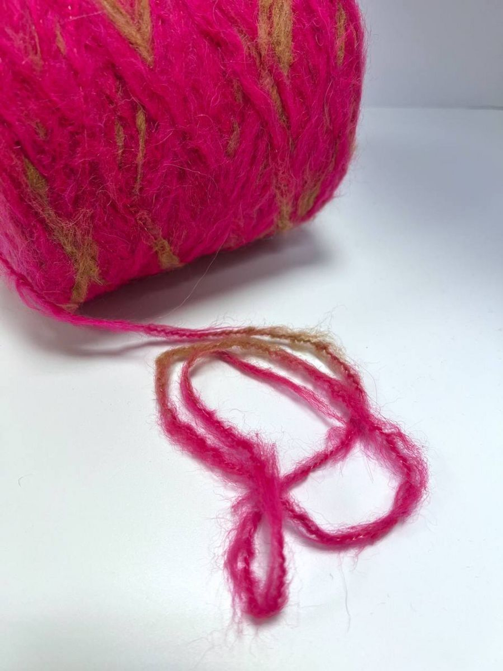 Пряжа для вязания FRED теплая пушистая