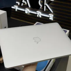 Б/У Ноутбук Apple MacBook Pro 16/512 Gb Silver (C02P910LG9FT)