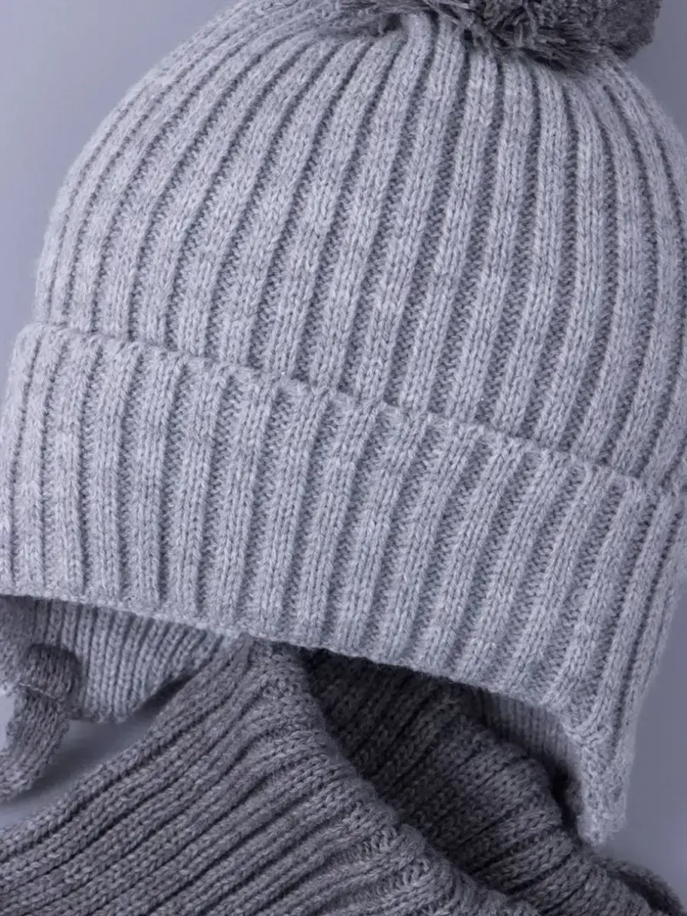 Шапка детская осенняя вязаная и снуд